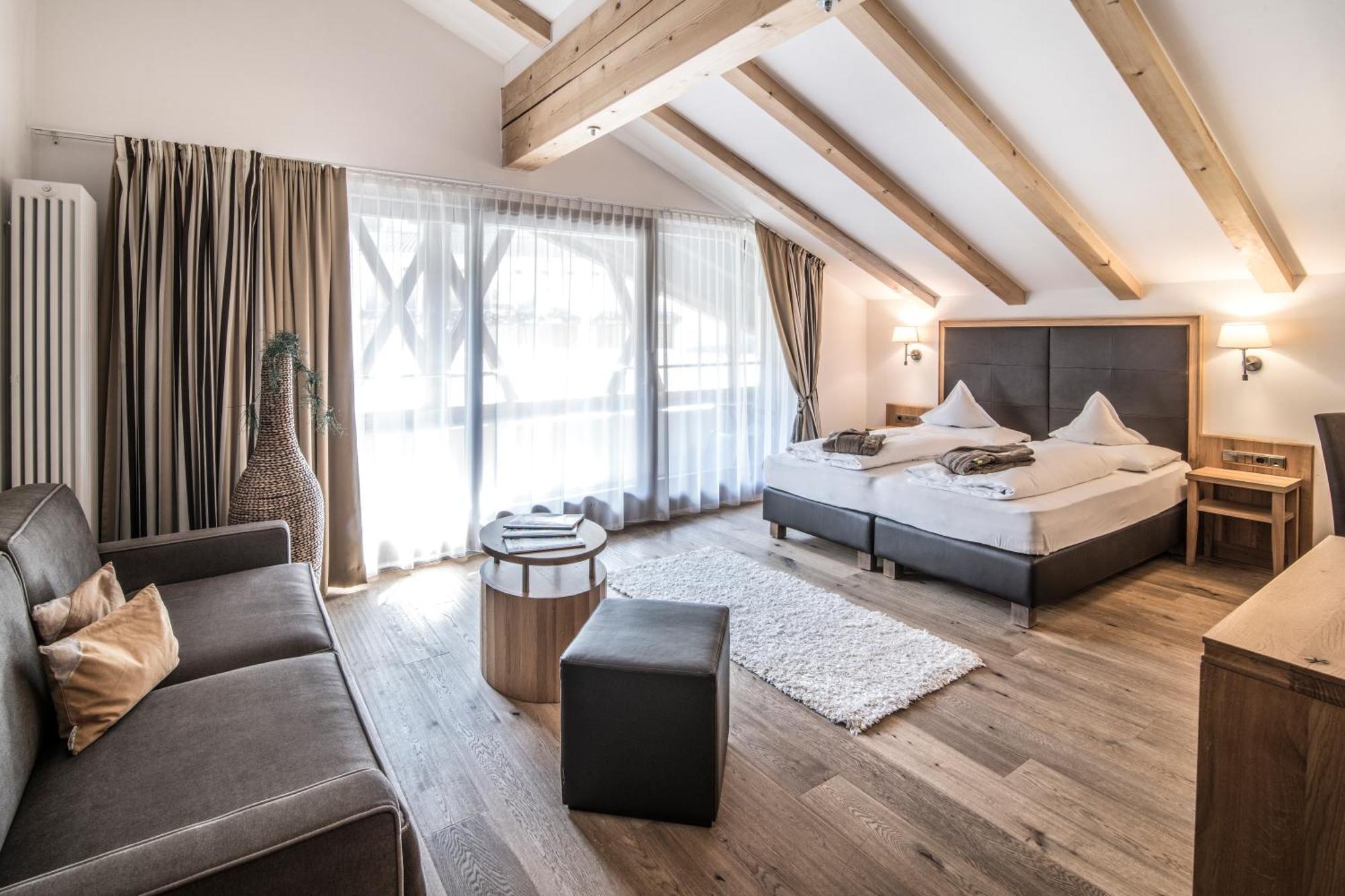 Doppelzimmer mit Balkon